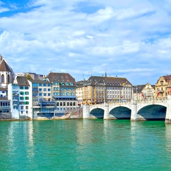 Croisière sur le Rhin romantique et train panoramique dans les Alpes suisses